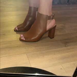 Banana Republic Brown Heeled Peep-Toe Slingbacks